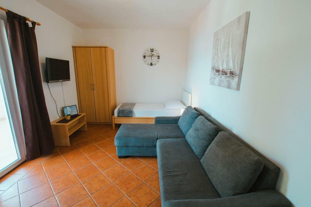 Apartment Sara Trogir